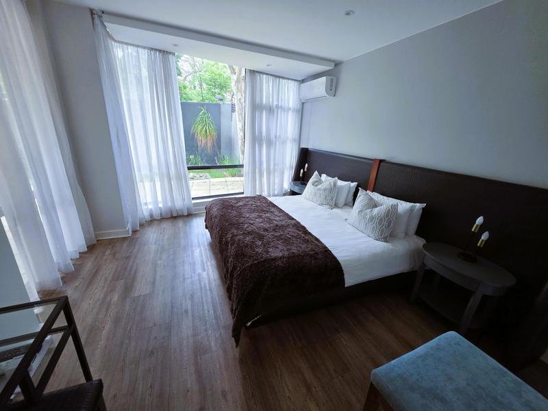 To Let 3 Bedroom Property for Rent in Benmore Gauteng