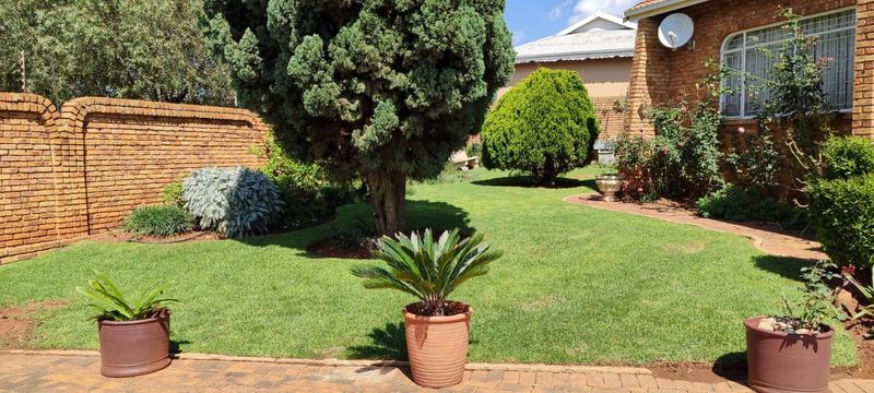 3 Bedroom Property for Sale in Greenhills Ext 3 Gauteng