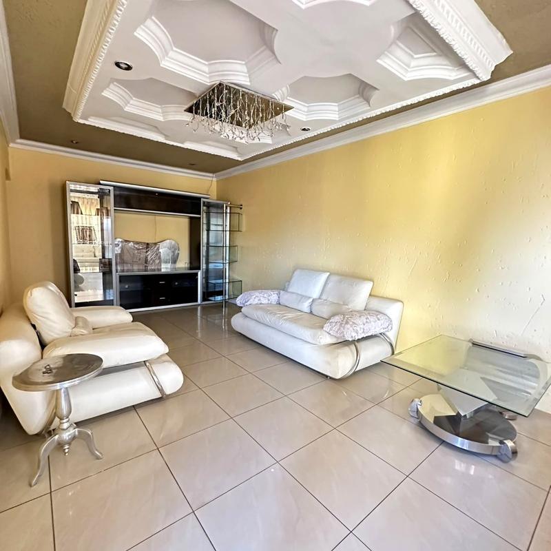 3 Bedroom Property for Sale in Protea Glen Gauteng