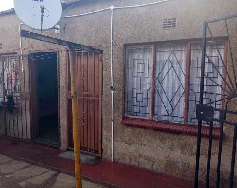 2 Bedroom Property for Sale in Sotho Section Gauteng