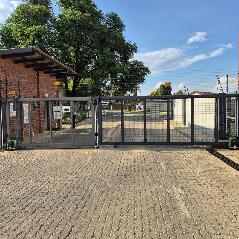 To Let 2 Bedroom Property for Rent in Ravenswood Gauteng