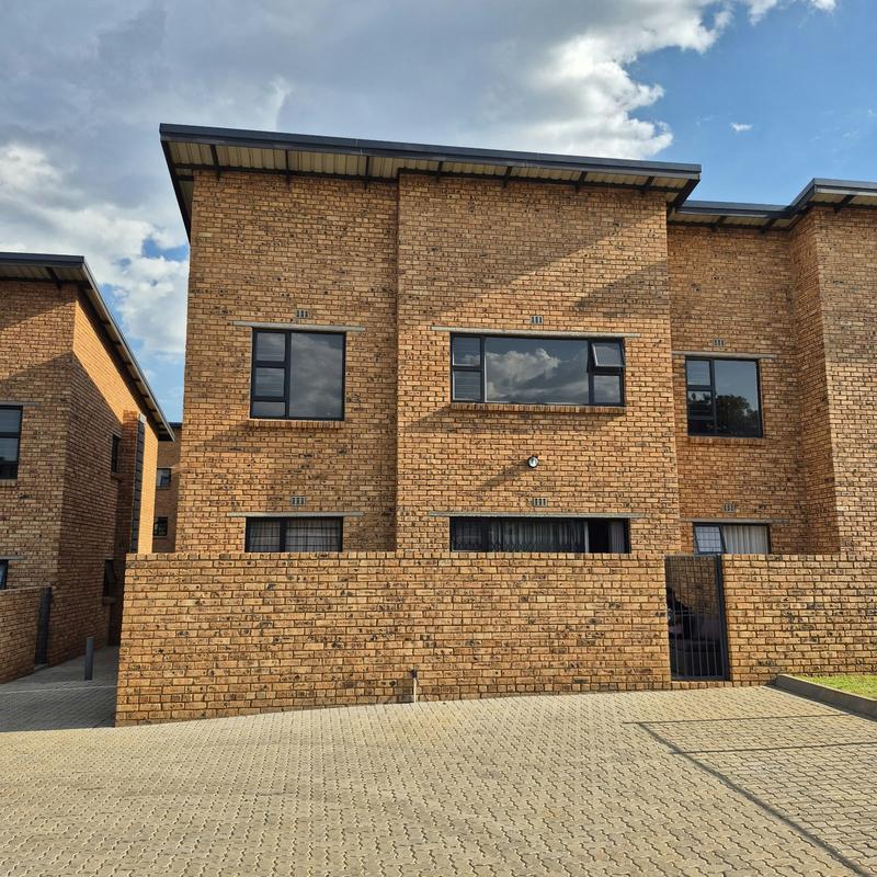 To Let 2 Bedroom Property for Rent in Ravenswood Gauteng