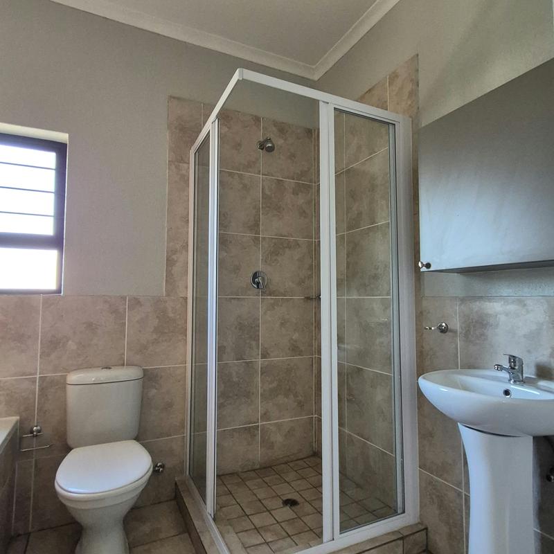 To Let 2 Bedroom Property for Rent in Ravenswood Gauteng