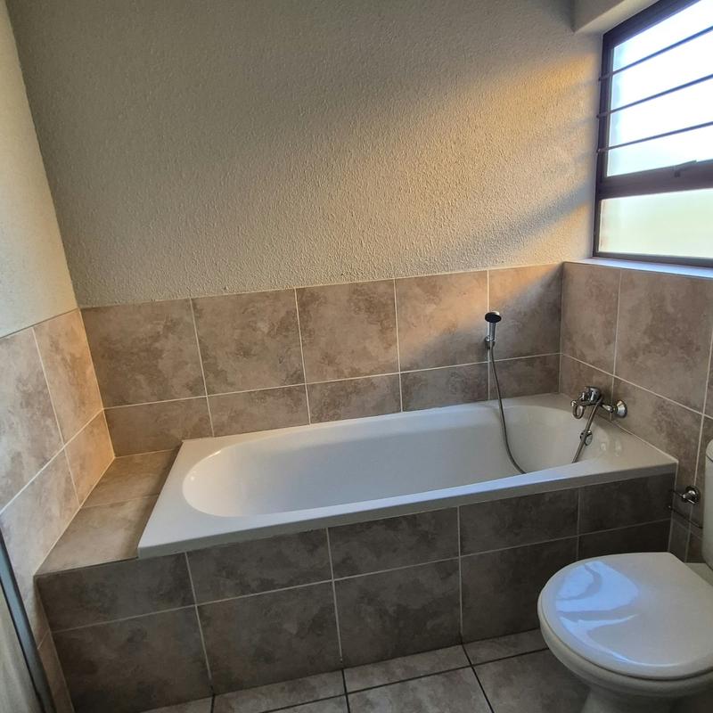 To Let 2 Bedroom Property for Rent in Ravenswood Gauteng