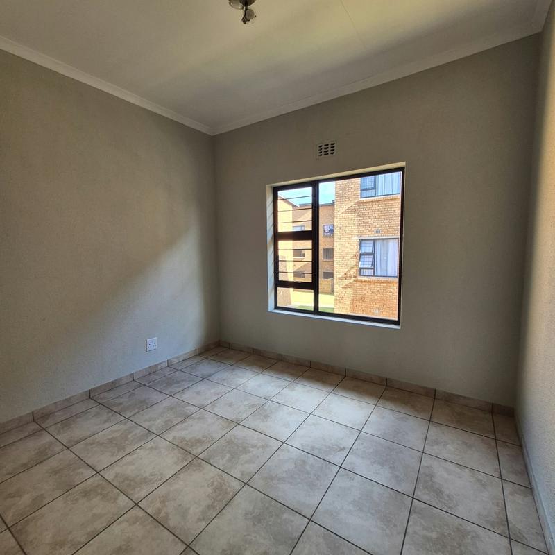 To Let 2 Bedroom Property for Rent in Ravenswood Gauteng
