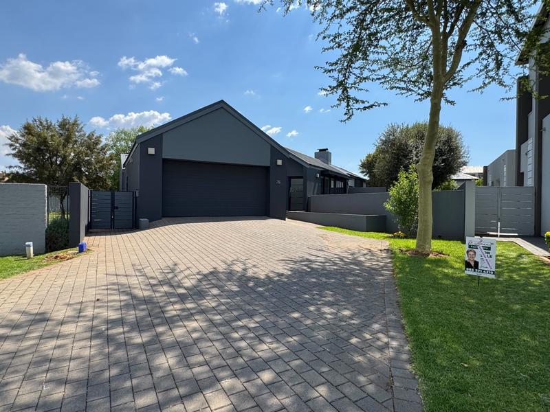 3 Bedroom Property for Sale in Midstream Meadows Gauteng