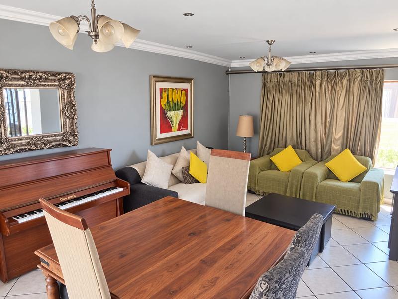 3 Bedroom Property for Sale in Thatchfield Gauteng
