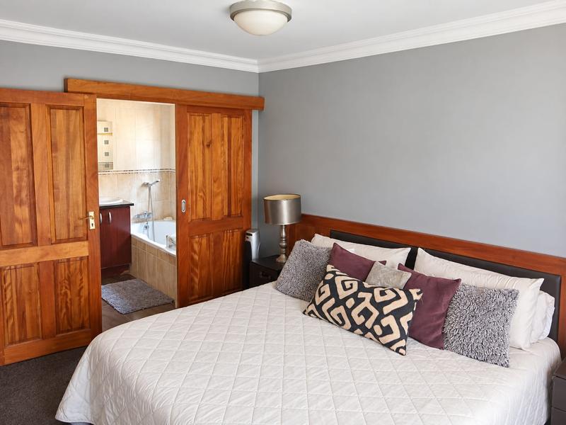 3 Bedroom Property for Sale in Thatchfield Gauteng