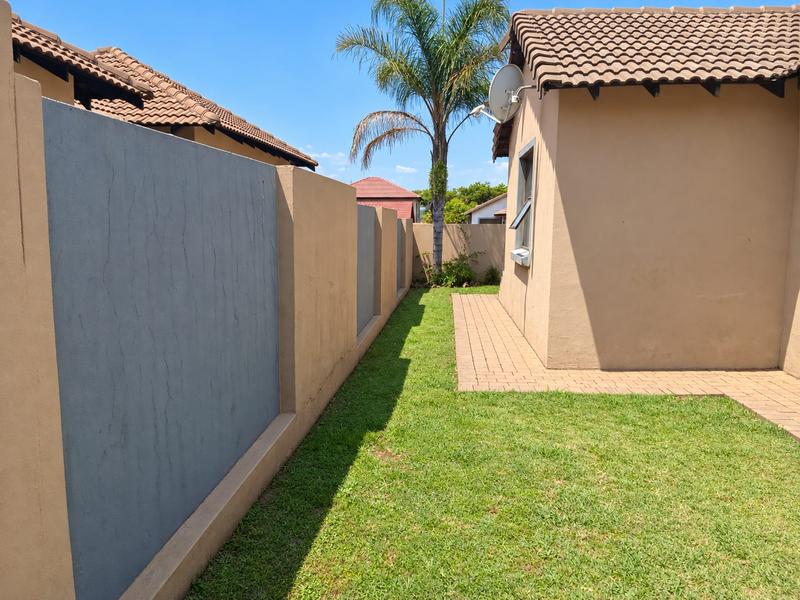 3 Bedroom Property for Sale in Thatchfield Gauteng