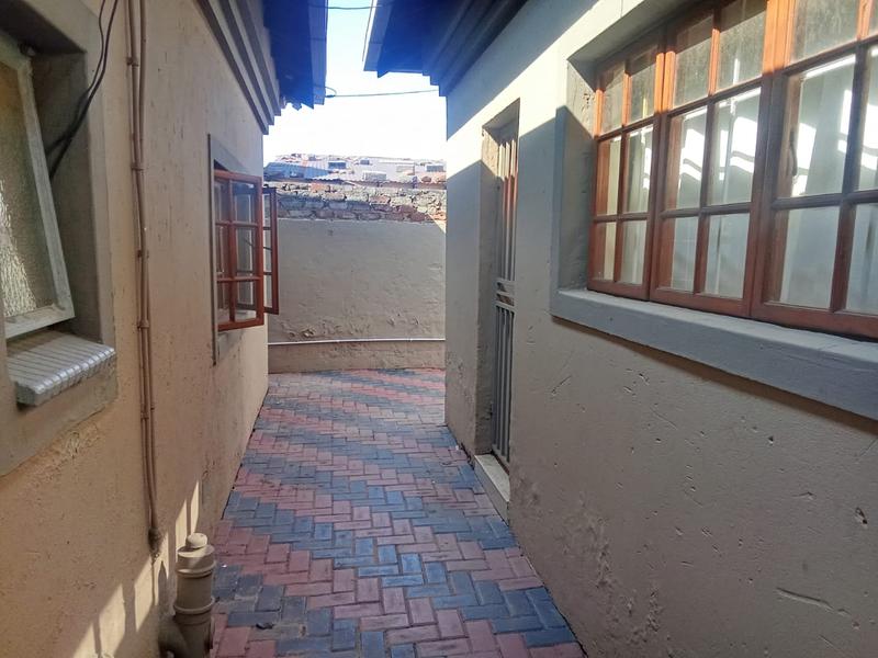 To Let 4 Bedroom Property for Rent in Mamelodi Gauteng