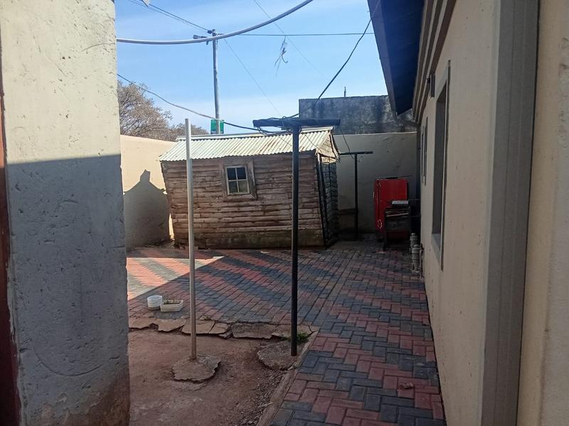 To Let 4 Bedroom Property for Rent in Mamelodi Gauteng