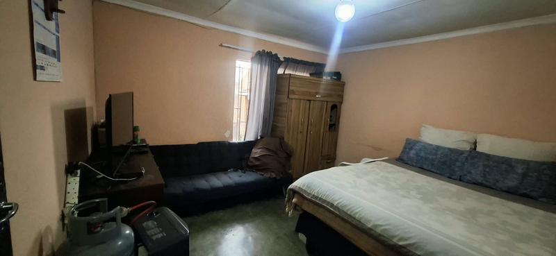2 Bedroom Property for Sale in Tembisa Gauteng