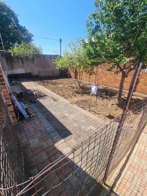4 Bedroom Property for Sale in Malvern Gauteng