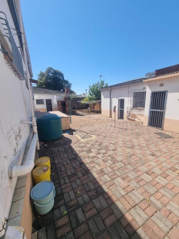 4 Bedroom Property for Sale in Malvern Gauteng