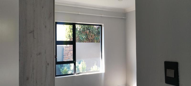 To Let 3 Bedroom Property for Rent in Homes Haven Gauteng