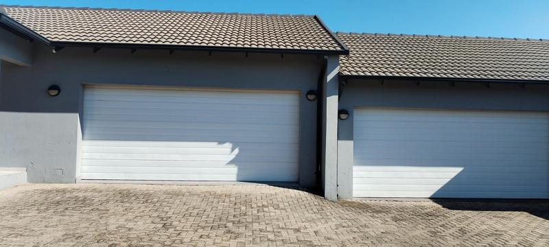To Let 3 Bedroom Property for Rent in Homes Haven Gauteng