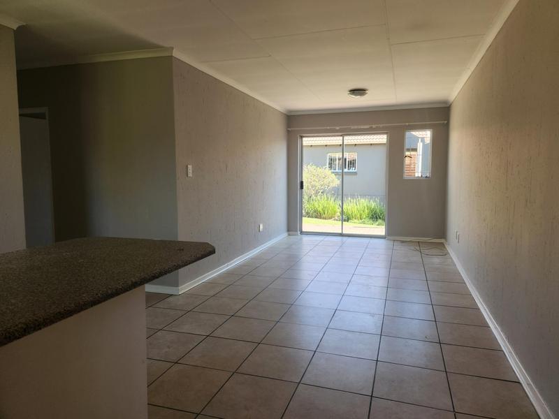 2 Bedroom Property for Sale in Greenstone Hill Gauteng