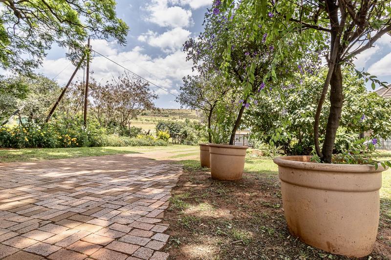 4 Bedroom Property for Sale in Sterkfontein Gauteng