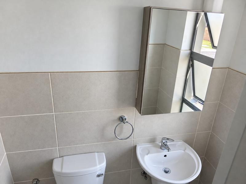 3 Bedroom Property for Sale in Thatchfield Gauteng