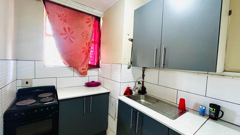 1 Bedroom Property for Sale in Pretoria Central Gauteng