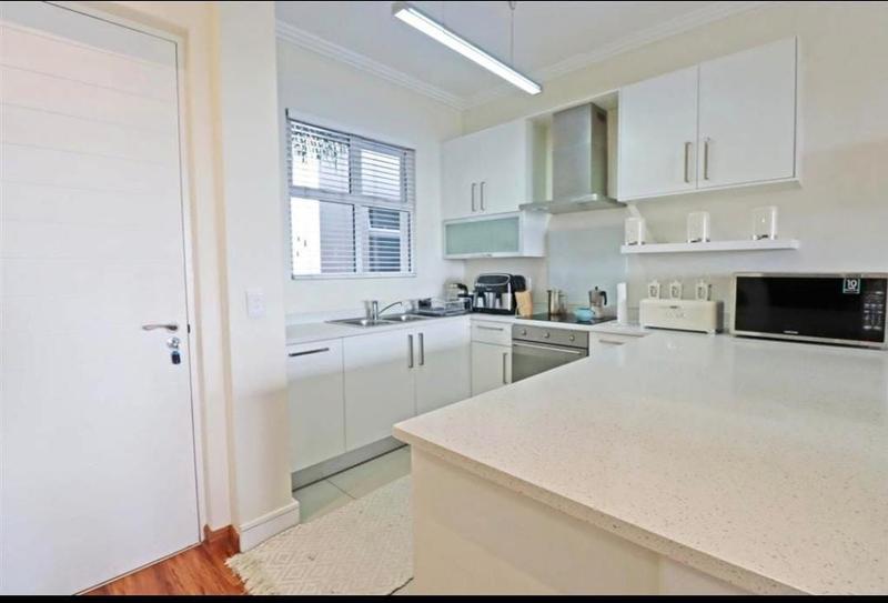 To Let 3 Bedroom Property for Rent in Bryanston Gauteng