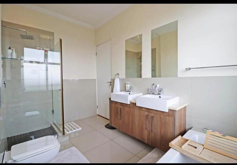 To Let 3 Bedroom Property for Rent in Bryanston Gauteng
