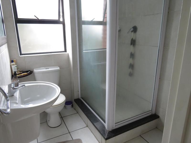 To Let 2 Bedroom Property for Rent in Morningside Gauteng