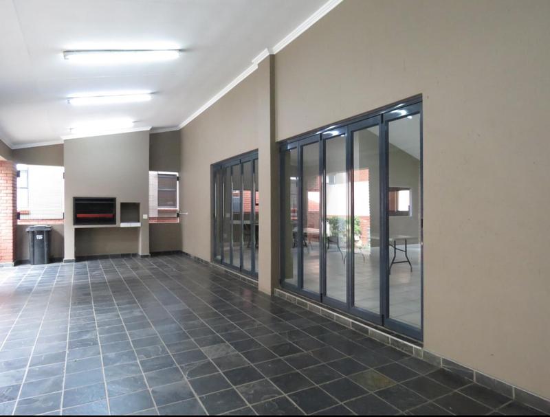 To Let 2 Bedroom Property for Rent in Morningside Gauteng