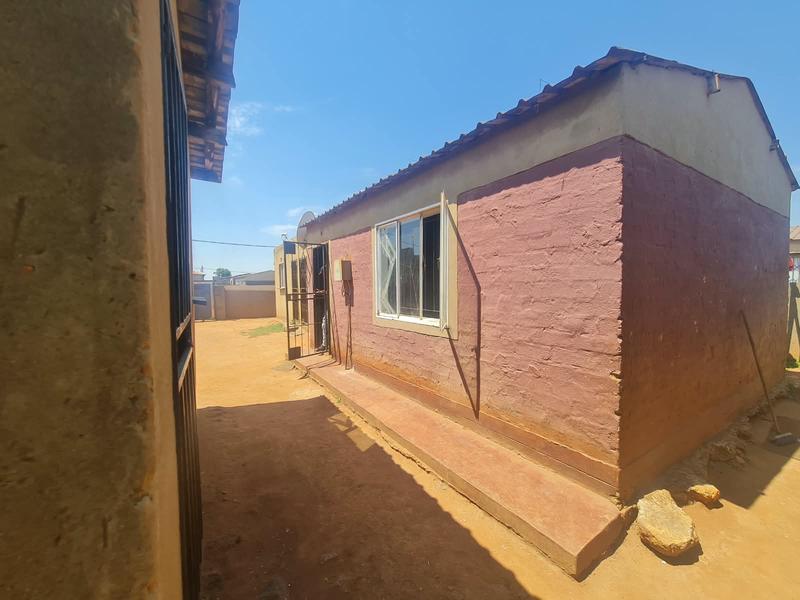 1 Bedroom Property for Sale in Phumula Gauteng