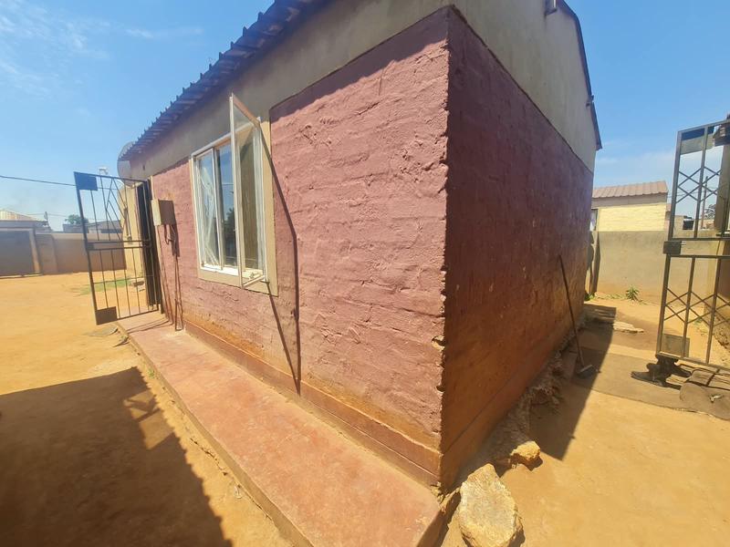1 Bedroom Property for Sale in Phumula Gauteng