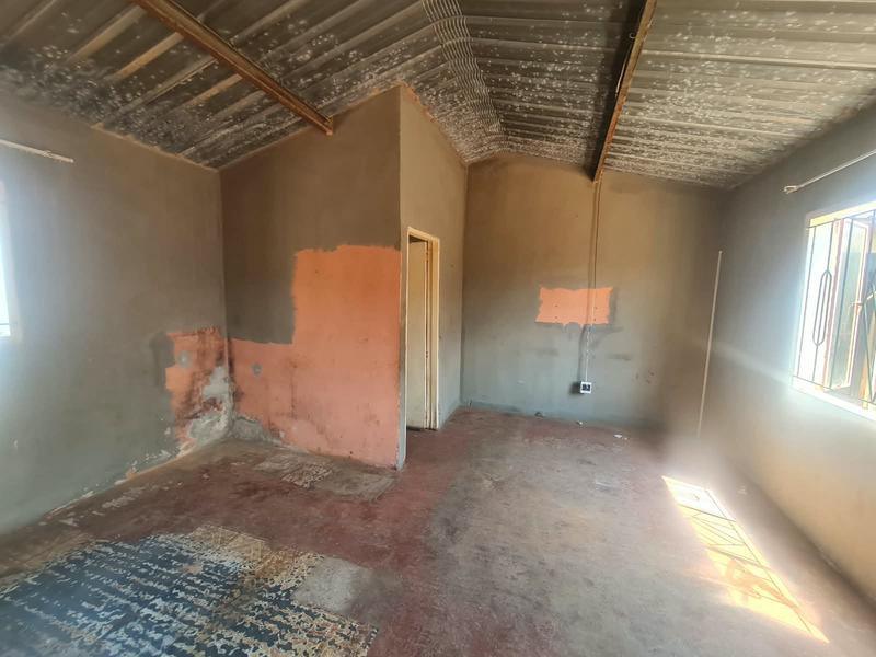 1 Bedroom Property for Sale in Phumula Gauteng