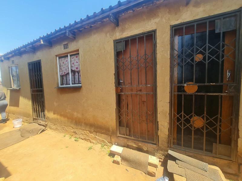 1 Bedroom Property for Sale in Phumula Gauteng
