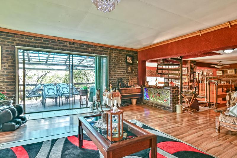 4 Bedroom Property for Sale in Glenvista Gauteng