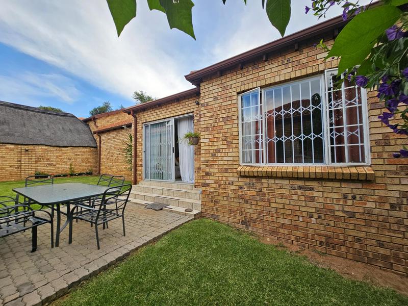 2 Bedroom Property for Sale in Honeydew Gauteng