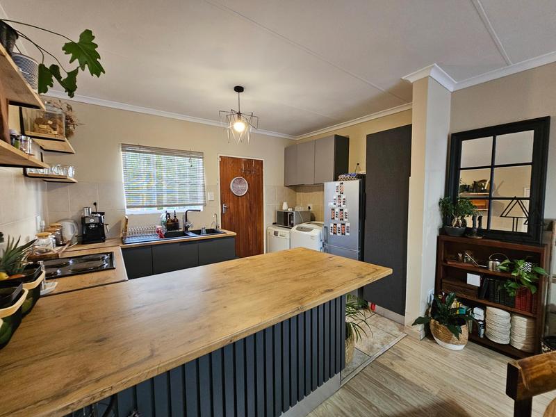 2 Bedroom Property for Sale in Honeydew Gauteng