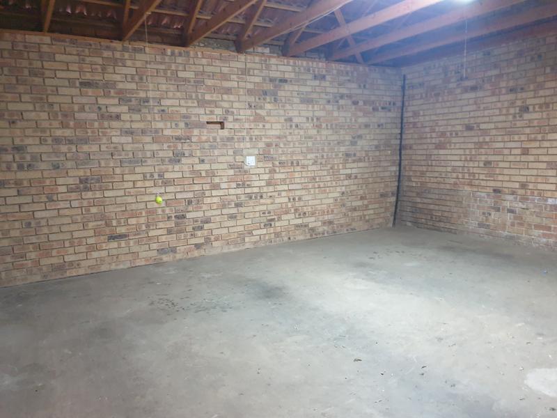 2 Bedroom Property for Sale in Honeydew Gauteng