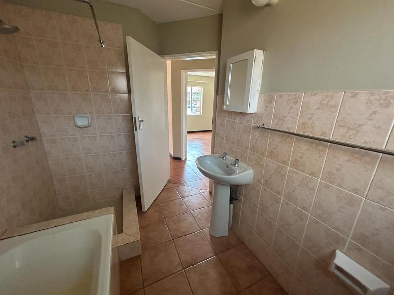 To Let 2 Bedroom Property for Rent in Highveld Gauteng