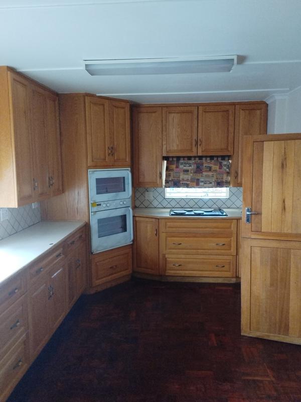 9 Bedroom Property for Sale in Muckleneuk Gauteng