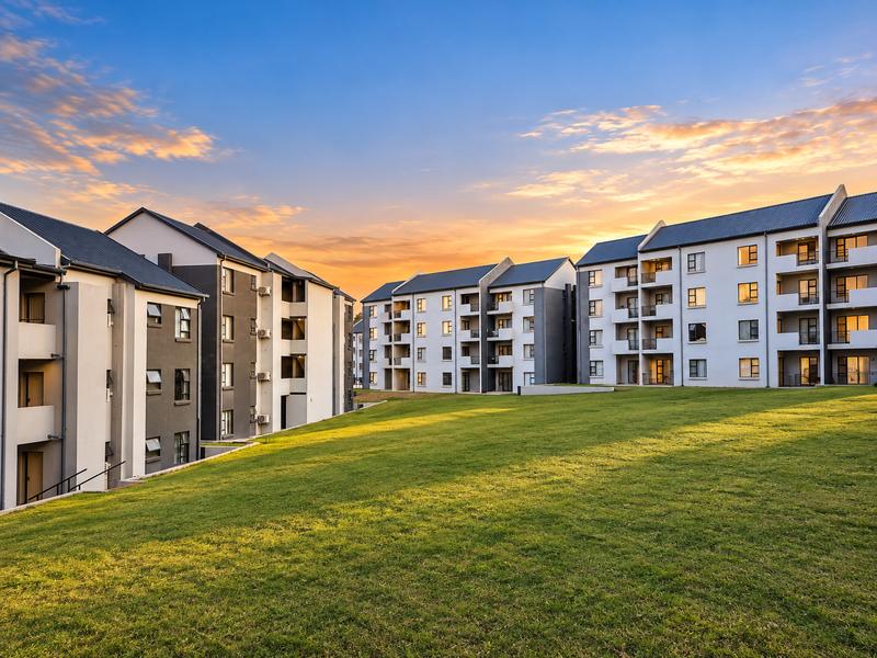 2 Bedroom Property for Sale in Glen Austin Gauteng