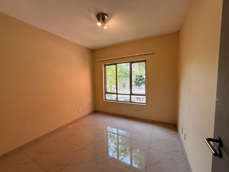 To Let 1 Bedroom Property for Rent in Bryanston Gauteng