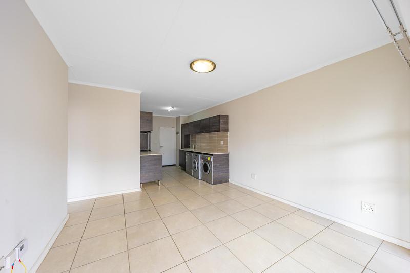 1 Bedroom Property for Sale in Olivedale Gauteng