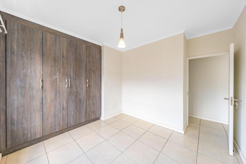 1 Bedroom Property for Sale in Olivedale Gauteng