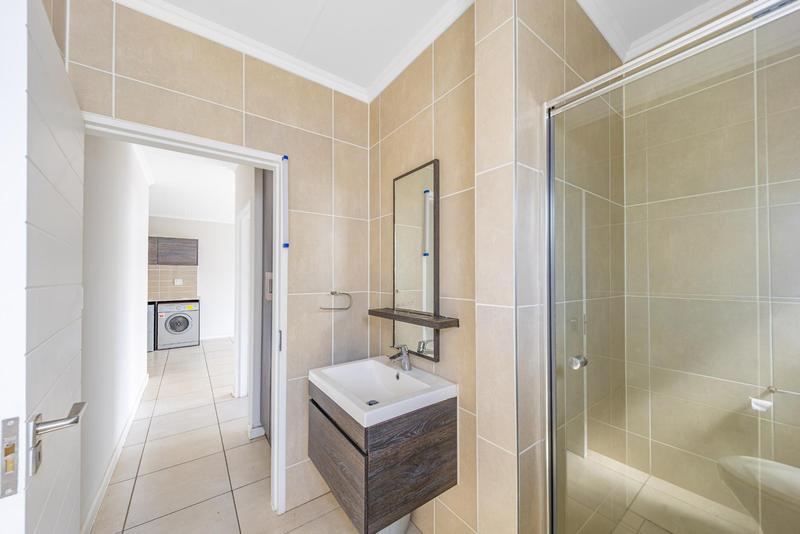 1 Bedroom Property for Sale in Olivedale Gauteng