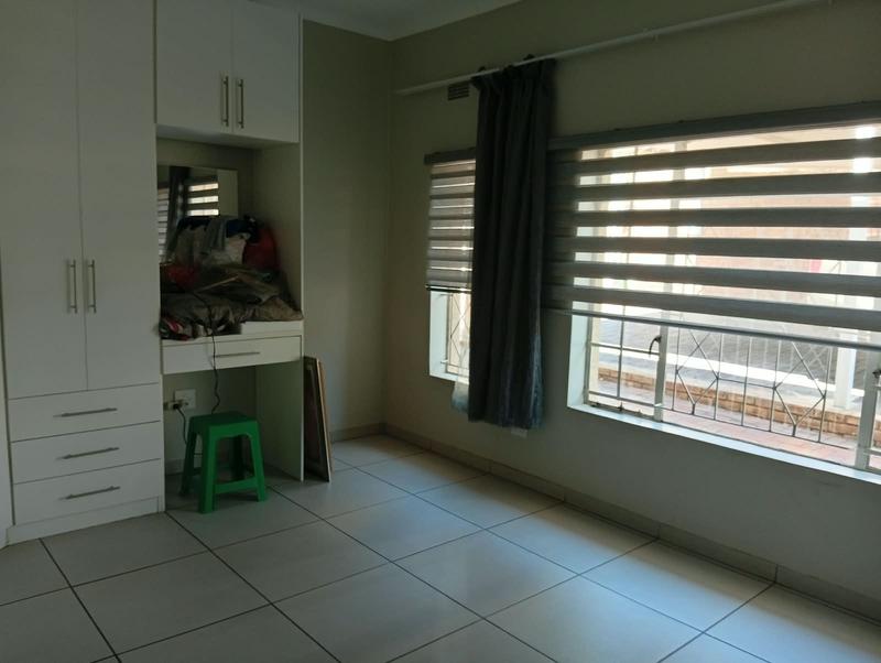 To Let 4 Bedroom Property for Rent in Sunnyridge Gauteng