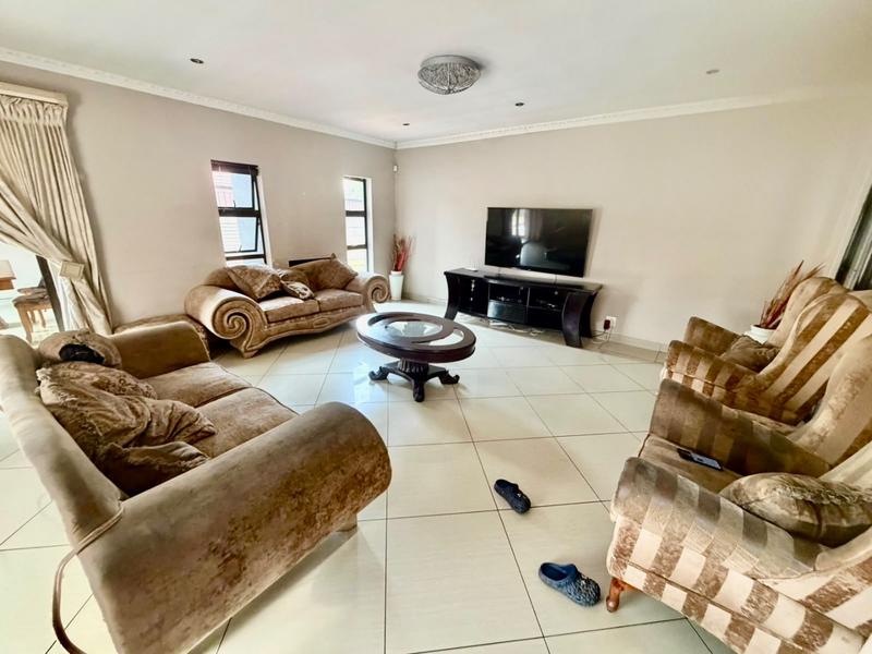 3 Bedroom Property for Sale in Vanderbijlpark SE 6 Gauteng
