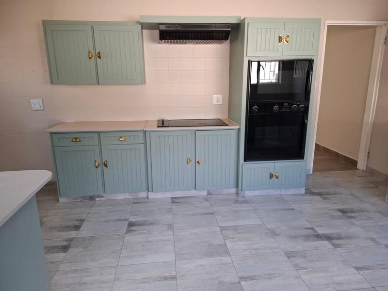 To Let 3 Bedroom Property for Rent in Garsfontein Gauteng