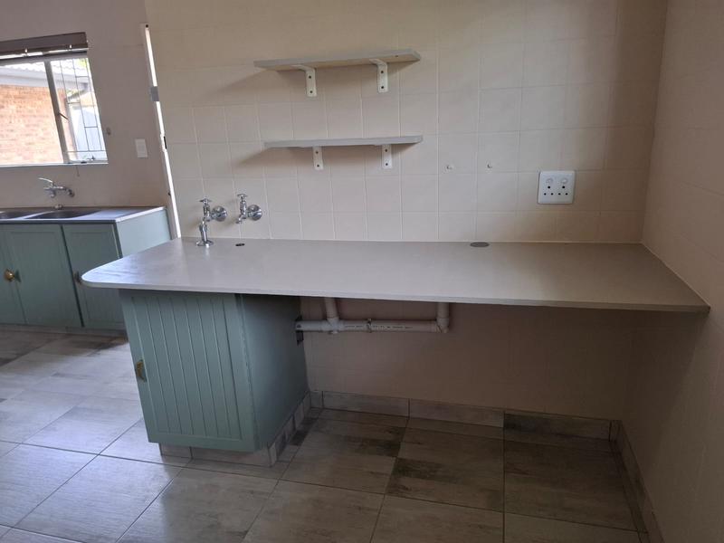 To Let 3 Bedroom Property for Rent in Garsfontein Gauteng