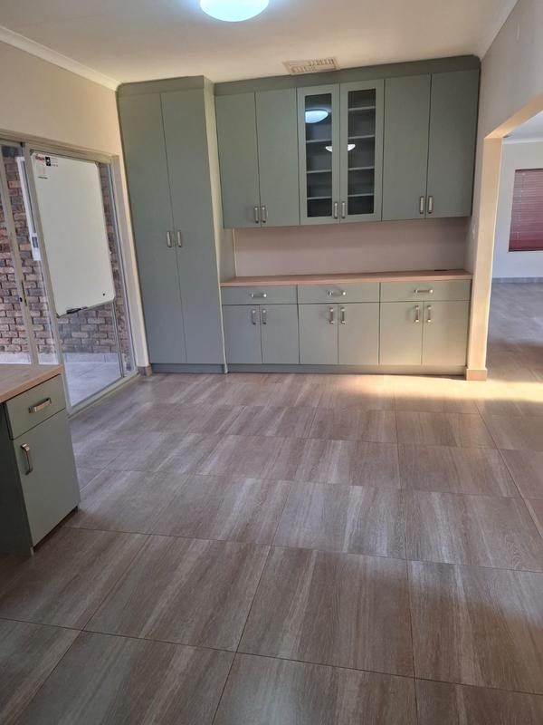 To Let 3 Bedroom Property for Rent in Garsfontein Gauteng