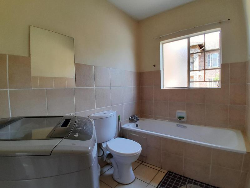 To Let 3 Bedroom Property for Rent in Valhalla Gauteng