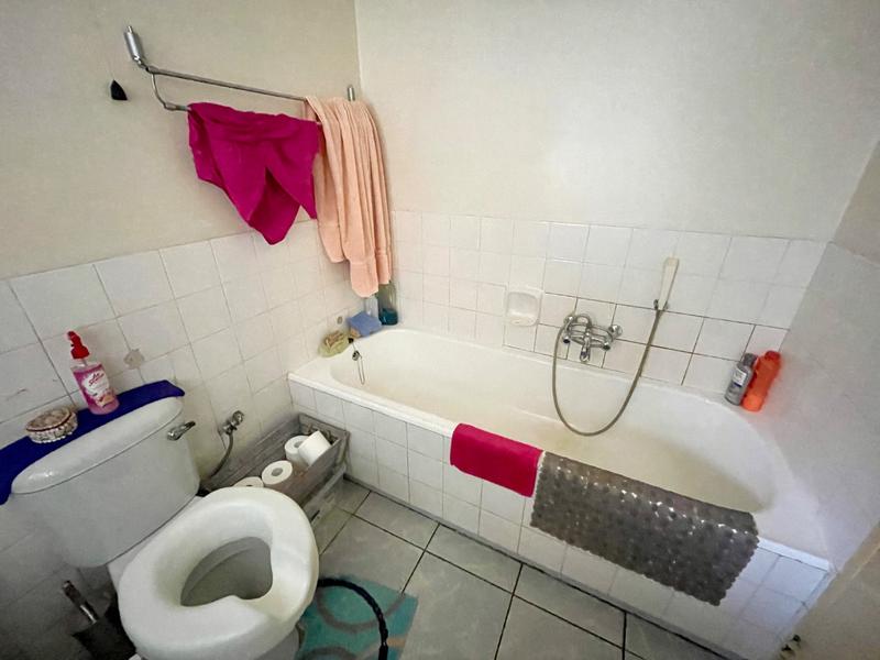 4 Bedroom Property for Sale in Noordheuwel Gauteng
